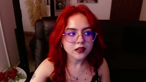 Snapshot of crimson_tati chatting on 03/12/25, 10:26 Tatiana online show from 03/12/25, 10:26
