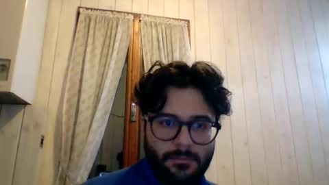 Snapshot of cris1758 chatting on 11/26/25, 07:20 cris1758 online show from 11/26/25, 07:20