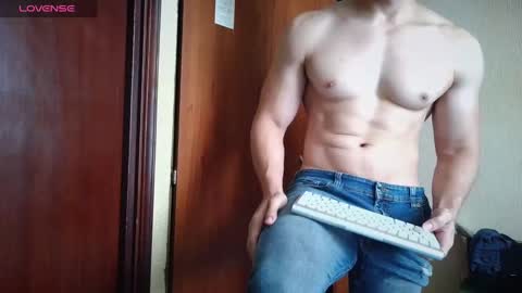 cris2428 online show from 10/14/25, 04:41