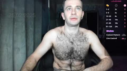 Snapshot of crissstud chatting on 02/25/25, 05:19 Criss online show from 02/25/25, 05:19