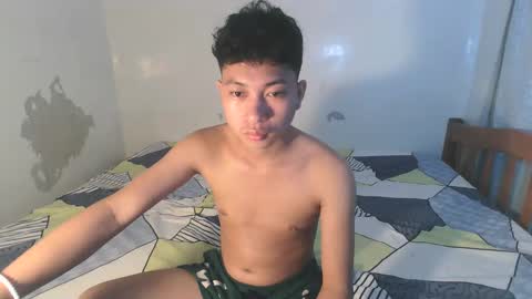 cristal1xox online show from 11/19/25, 05:29