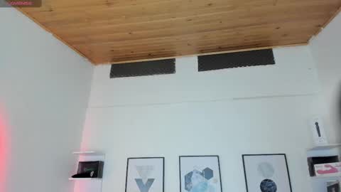 Cristal online show from 02/11/25, 07:02