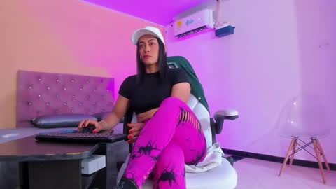 Cristal online show from 10/12/25, 11:20