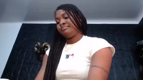 Hanna  online show from 09/24/25, 05:00