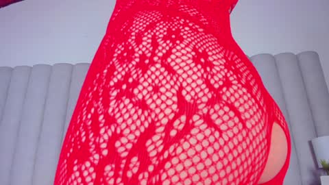 Nicole  Connection time 220pm-910pmCol online show from 02/05/25, 11:06