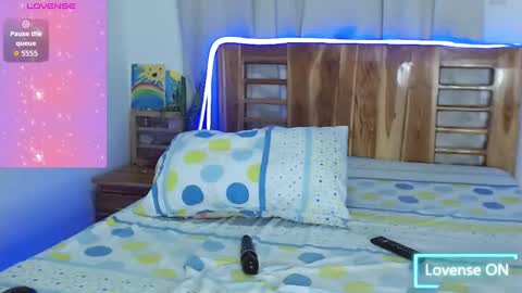 Snapshot of cristall_dulce_ chatting on 09/26/25, 08:24 cristall online show from 09/26/25, 08:24