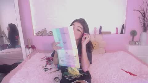 Cristin online show from 11/21/25, 01:26