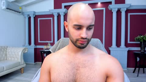 Cristobal Alzate online show from 12/26/24, 02:59