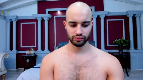 Cristobal Alzate online show from 12/29/24, 02:10