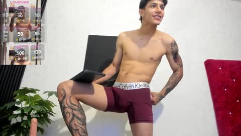 cristopher23  online show from 02/08/25, 08:21