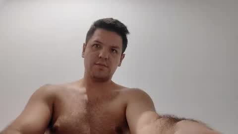 cristopher3042 online show from 10/23/25, 12:43