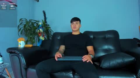 Cristopher online show from 10/26/25, 11:16