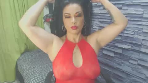 Snapshot of cruela_deviil chatting on 01/16/25, 11:27 cruela_deviil online show from 01/16/25, 11:27
