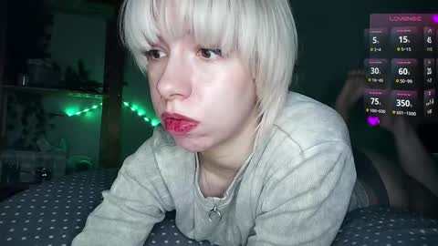 Snapshot of cruellagoth chatting on 02/12/25, 05:05 Cruella online show from 02/12/25, 05:05
