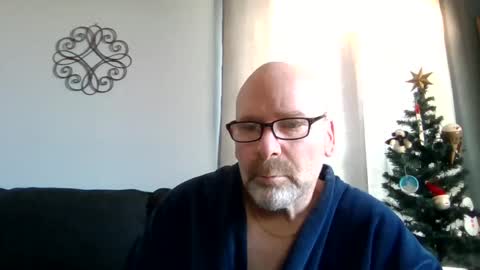 Snapshot of cruising_guy chatting on 12/26/24, 02:48 fun guy online show from 12/26/24, 02:48