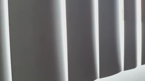 Snapshot of crystal_starx chatting on 10/20/25, 01:11 Crystal Blaze online show from 10/20/25, 01:11