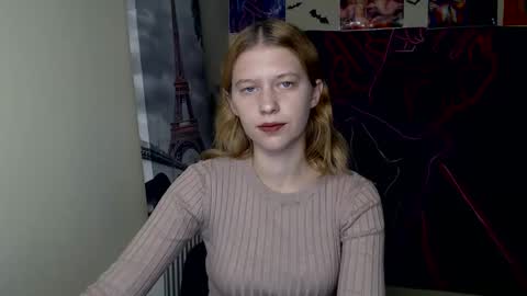 Snapshot of crystalgirl__ chatting on 10/10/25, 06:18 Stella online show from 10/10/25, 06:18