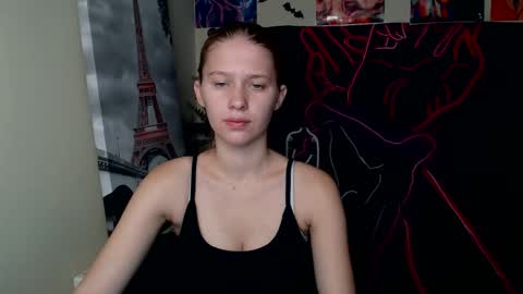 Snapshot of crystalgirl__ chatting on 10/18/25, 11:55 Stella online show from 10/18/25, 11:55