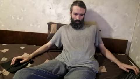 Snapshot of crystallax chatting on 10/10/25, 08:57 Crystallax online show from 10/10/25, 08:57