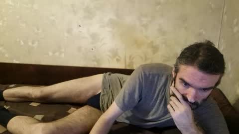 Snapshot of crystallax chatting on 11/30/25, 10:36 Crystallax online show from 11/30/25, 10:36