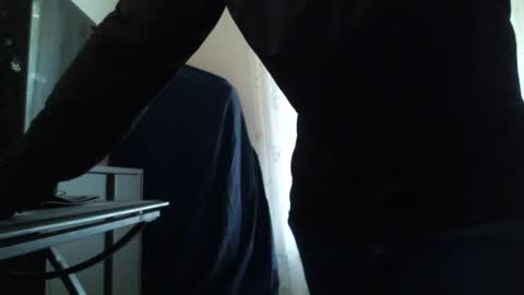 cuddlebeardeluxe online show from 10/28/25, 01:25