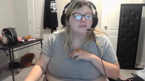 cuddlebudeez online show from 09/20/25, 06:03