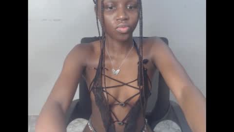 Snapshot of cum_ebony_xsecret chatting on 09/24/25, 07:33 sophie online show from 09/24/25, 07:33