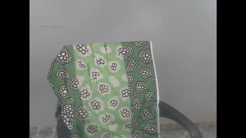 Snapshot of cum_ebony_xsecret chatting on 09/29/25, 08:08 sophie online show from 09/29/25, 08:08