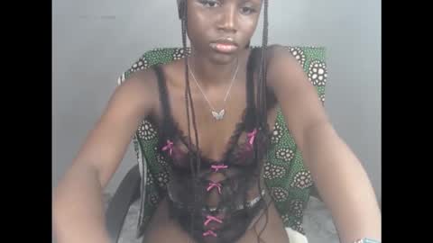 Snapshot of cum_ebony_xsecret chatting on 10/03/25, 08:22 sophie online show from 10/03/25, 08:22
