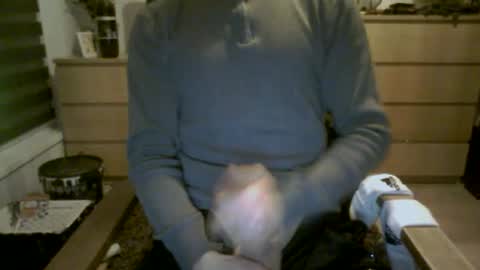 Snapshot of cumbigdick311 chatting on 12/29/24, 04:19 cumbigdick311 online show from 12/29/24, 04:19