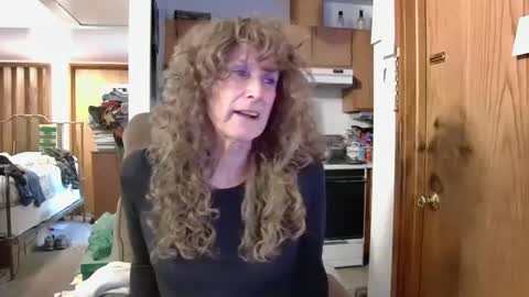 Nikki online show from 12/24/24, 04:30