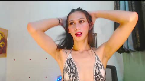 Snapshot of cumm_thiara1999 chatting on 12/06/24, 06:15 YOUR KWEEN STELLINA online show from 12/06/24, 06:15