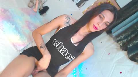 Snapshot of cumm_thiara1999 chatting on 12/11/24, 07:09 YOUR KWEEN STELLINA online show from 12/11/24, 07:09