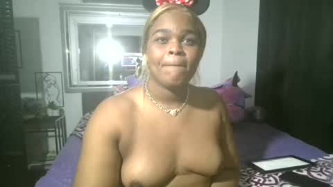 Ava Rain online show from 01/01/25, 11:49