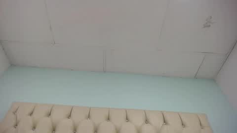 Snapshot of cumontitsxxx chatting on 09/19/25, 11:33 Cumontitsxxx online show from 09/19/25, 11:33