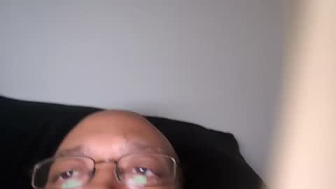 Snapshot of cumtalk12 chatting on 09/14/25, 02:22 JudyWinslow online show from 09/14/25, 02:22