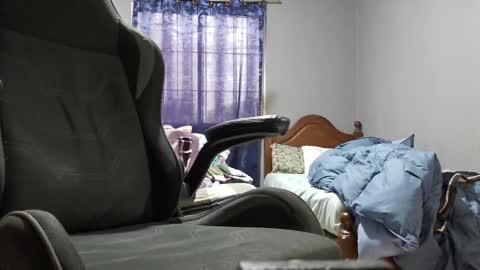 Snapshot of cumtribute4ubitch chatting on 10/01/25, 09:43 cumtribute4ubitch online show from 10/01/25, 09:43