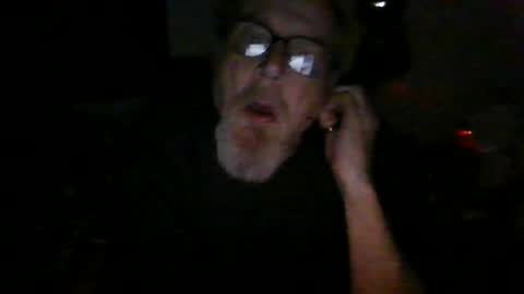 Snapshot of cunnibob chatting on 02/19/25, 08:55 cunnibob online show from 02/19/25, 08:55