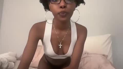 Snapshot of cuntyanna chatting on 02/22/25, 01:44 Anna online show from 02/22/25, 01:44