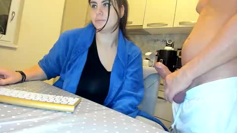 maria  alex online show from 10/22/25, 10:31