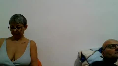 Snapshot of cuplu4346529860 chatting on 12/11/24, 08:28 couple online show from 12/11/24, 08:28