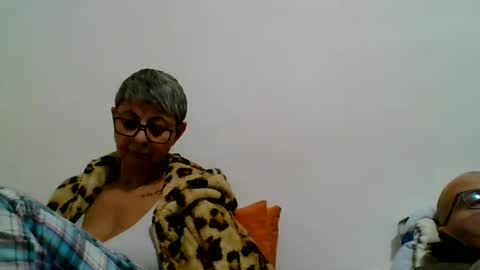 Snapshot of cuplu4346529860 chatting on 12/12/24, 05:04 couple online show from 12/12/24, 05:04