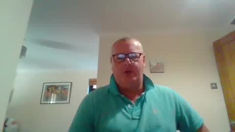 Snapshot of curiousax77 chatting on 12/02/24, 01:24 curiousax77 online show from 12/02/24, 01:24