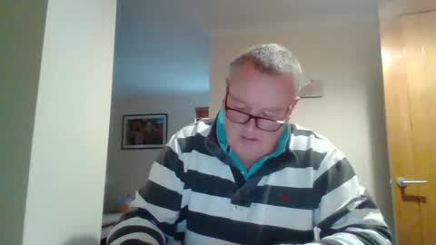 Snapshot of curiousax77 chatting on 12/19/24, 10:13 curiousax77 online show from 12/19/24, 10:13