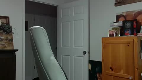 Snapshot of curiouscouple3143 chatting on 01/24/25, 12:52 curious couple online show from 01/24/25, 12:52