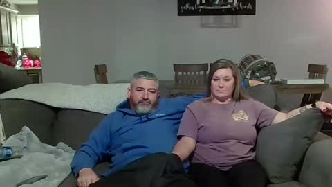 Snapshot of curiouscouple3143 chatting on 01/27/25, 11:00 curious couple online show from 01/27/25, 11:00