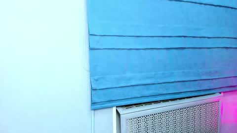 Snapshot of curvy_dynamite chatting on 10/22/25, 01:28 Sammy online show from 10/22/25, 01:28