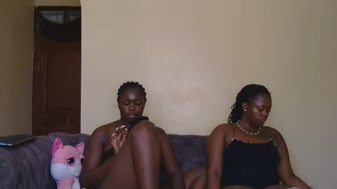 Snapshot of curvyebony1 chatting on 02/08/25, 09:46 curtis online show from 02/08/25, 09:46