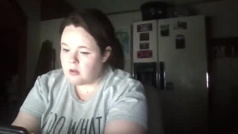 dahlia -kim online show from 12/05/24, 12:52