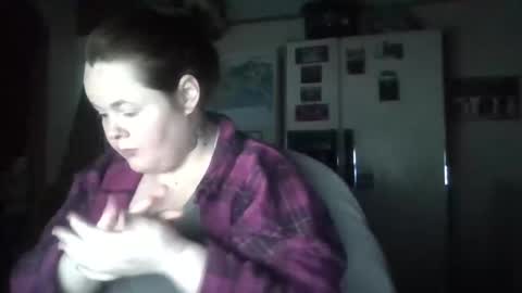 dahlia -kim online show from 12/08/24, 11:51